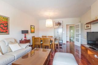 Piso en venta en Ca n'Aurell en Terrassa