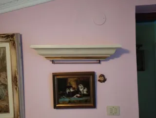 Mensola da muro in legno e metallo