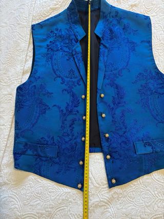 Chaleco de fallero azul con bordado