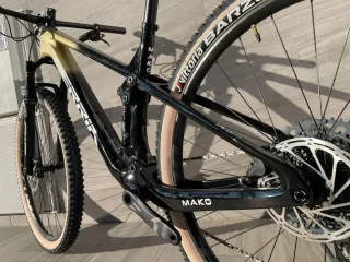 Bicicleta Berria Mako de tope gama modelo 2023.