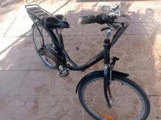 Bicicleta eléctrica paseo Btwin