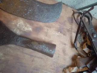 2 Herramientas Forja Antiguas