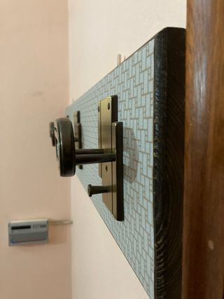 Appendiabiti antico restaurato