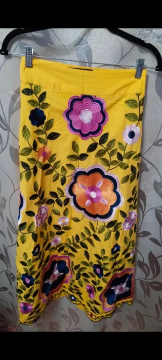 Conjunto IQ Collection Falda y Top Flores