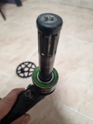 Bielas rodamientos y pedales  BMX morados