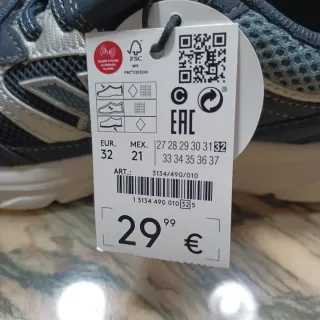 Zapatillas niño Kelme Talla 32 nuevas