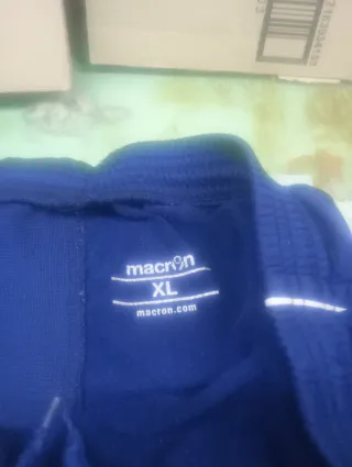 Pantaloncino calcio Cagliari Macron