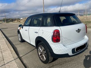 MINI Countryman 2013