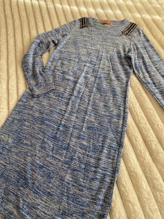 Vestido azul y blanco manga larga