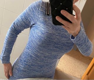 Vestido azul y blanco manga larga