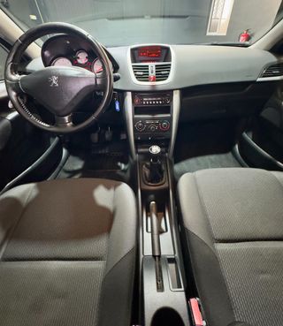 PEUGEOT 207 ACTIVE 1.6 HDI 92 FAP