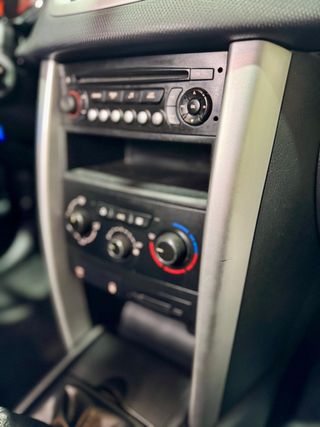 PEUGEOT 207 ACTIVE 1.6 HDI 92 FAP