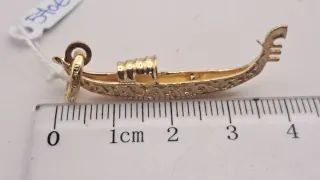 Colgante Oro 18k Barco Gondola