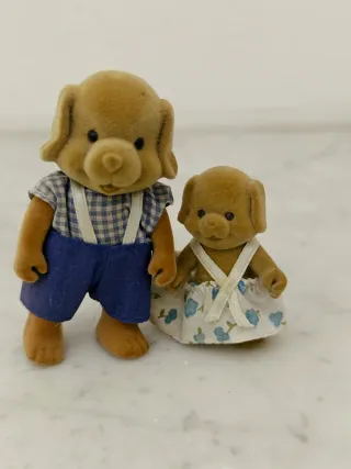 Figuras perro padre e hija