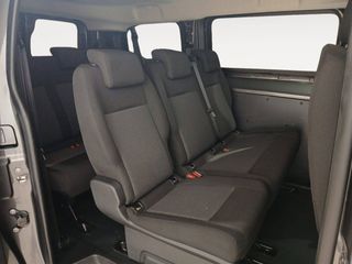 Peugeot Expert  Combi BlueHDi 120 S&S Standard -