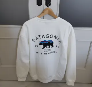 Sudadera Patagonia Oso Multicolor Blanca