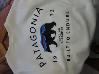 Sudadera Patagonia Oso Multicolor Blanca