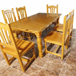 Conjunto Mesa y Sillas Madera