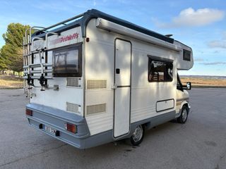 Autocaravana Peugeot J5 2.5 turbo diesel 6 plazas