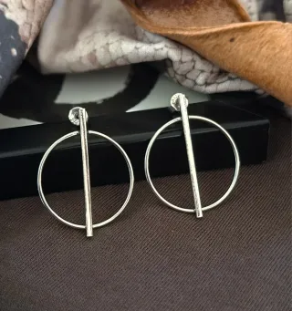 Pendientes de plata aro y barra