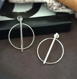 Pendientes de plata aro y barra