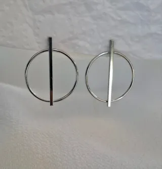 Pendientes de plata aro y barra