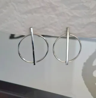 Pendientes de plata aro y barra