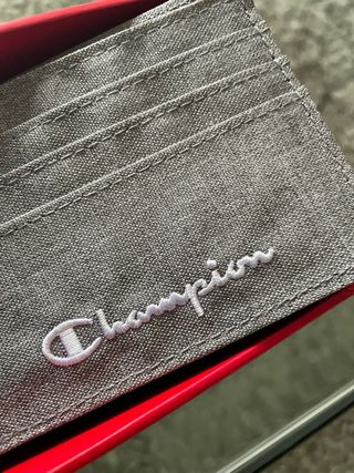 Cartera Champion Gris con Logo