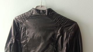 Chaqueta Piel Sintética. Talla L