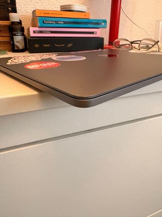 MacBook Pro Touch Bar 13" Retina (2019) - Core i5