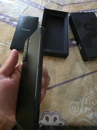 Samsung Galaxy S22+ Plus 5G Nero