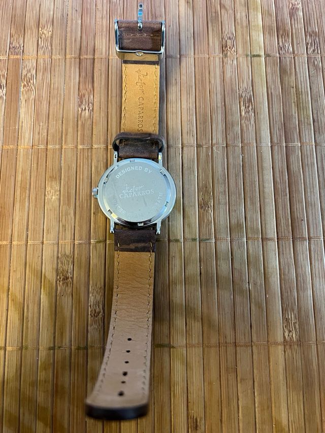 Reloj de cuerda de cuero. Victor Caparros Vintage