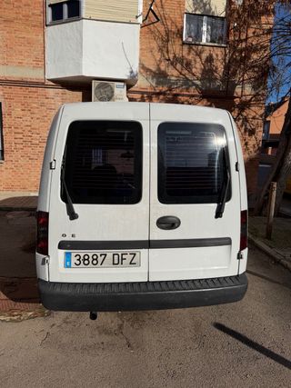 Furgoneta Opel Combo