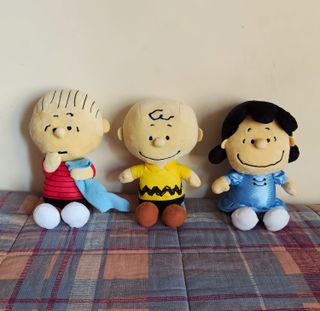 Set 3 peluche Peanuts: Charlie Brown, Linus, Lucy