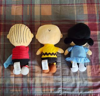Set 3 peluche Peanuts: Charlie Brown, Linus, Lucy