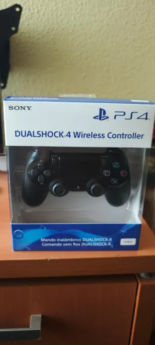 Mando PS4 DualShock 4 Negro Original