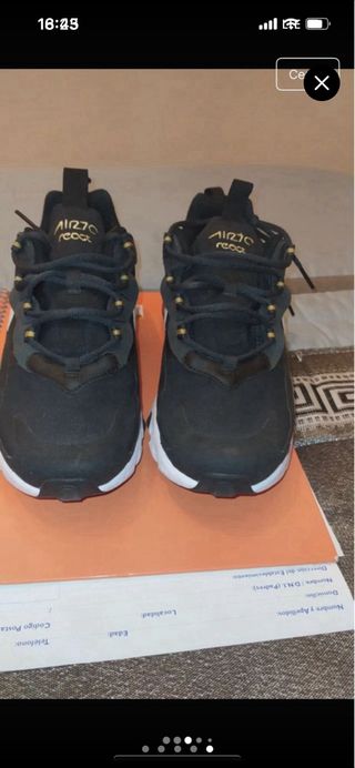 Nike Air Max React 270 Negro Dorado