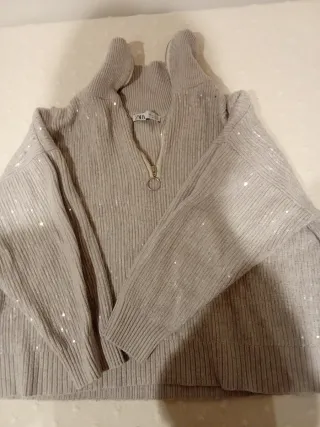 Jersey Zara gris con lentejuelas