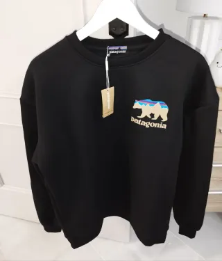 Sudadera Patagonia Negra Oso Montaña