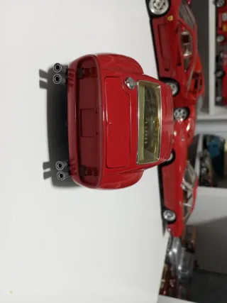 Ferrari GTO 1/18 Hot Wheels