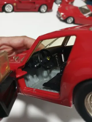 Ferrari GTO 1/18 Hot Wheels