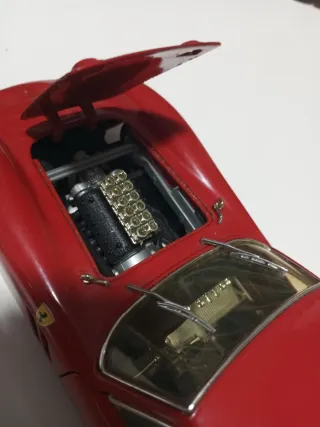 Ferrari GTO 1/18 Hot Wheels