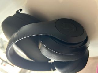 Auriculares Beats Inalámbricos Negros