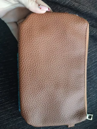 Cartera de mano Ariel con cremallera