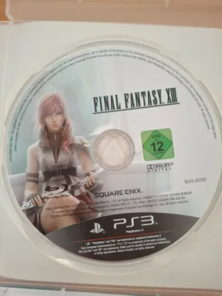 Final Fantasy XIII PS3 en muy buen estado