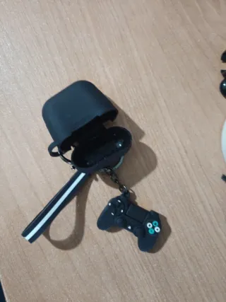 Cascos inalámbricos con fundas