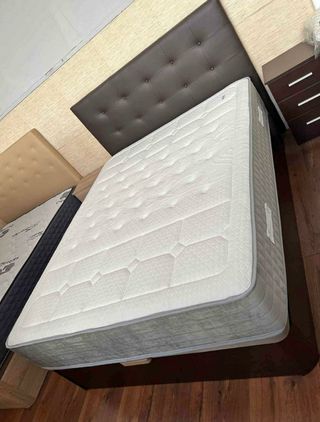 Canapé canapé canapé