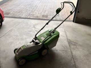 Cortacésped Viking 235