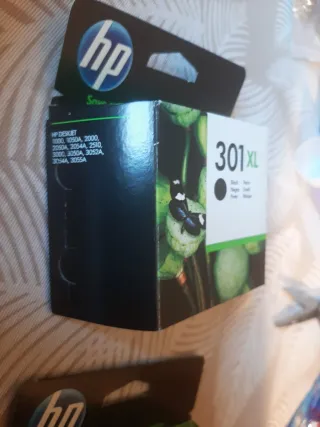 Lote Tintas HP 301XL Negro y 300XL Tricolor