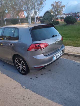 Volkswagen Golf 2015
